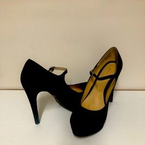 Chinese Laundry, Black Suede Stiletto Pumps